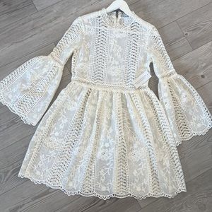 NWT!! Short Lace Dress Size S!!